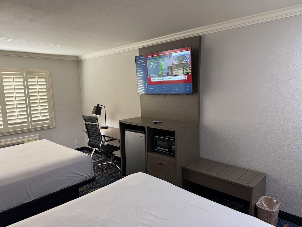 Travelodge by Wyndham Odessa 16/30