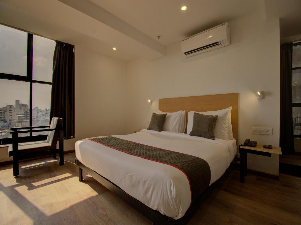 SHAGUN HOTEL 11/29