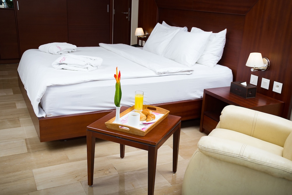 Hotel du Golfe 13/50