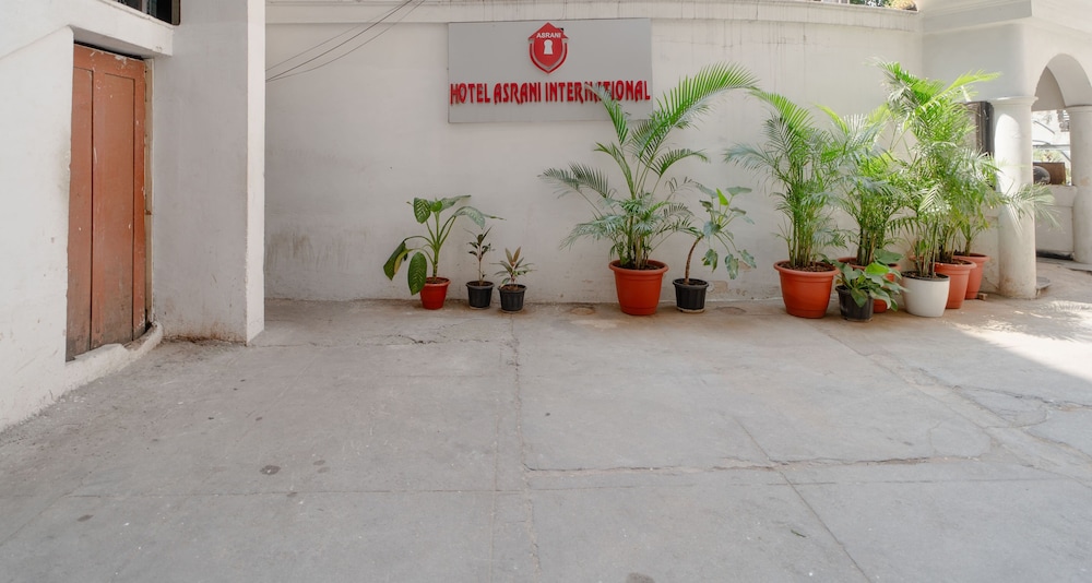 ASRANI INTERNATIONAL 50/55