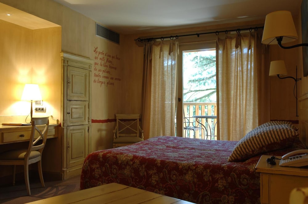 Domaine De Clairefontaine 19/56