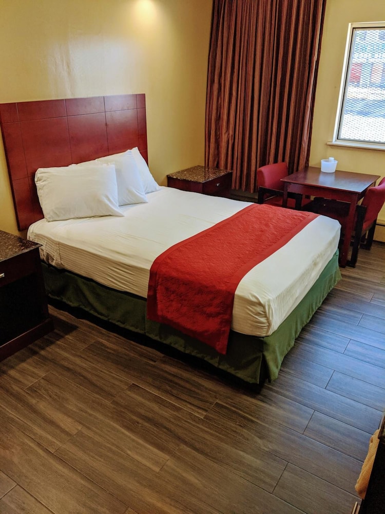 Jets Motor Inn 13/34