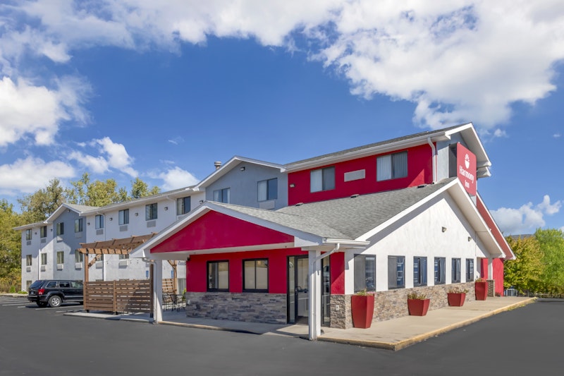 Harmony Inn, MN 1/4