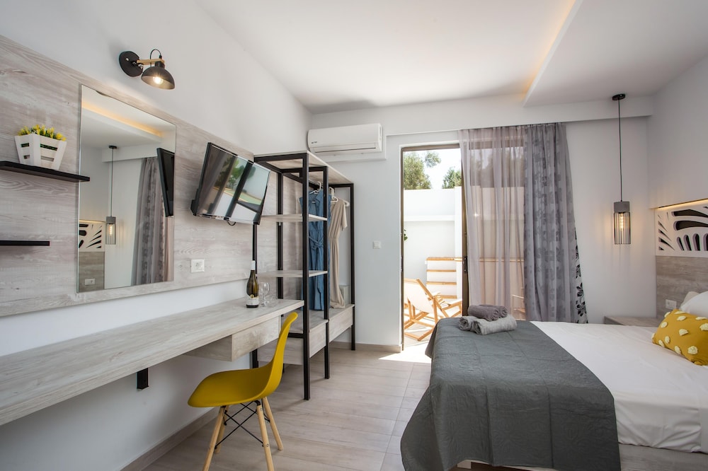 Casa Stavris 28/64