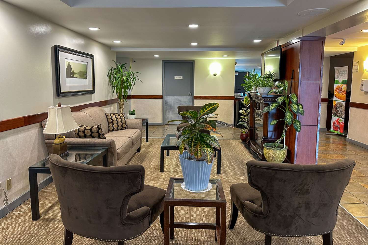 Quality Inn & Suites Everett, WA 5/10