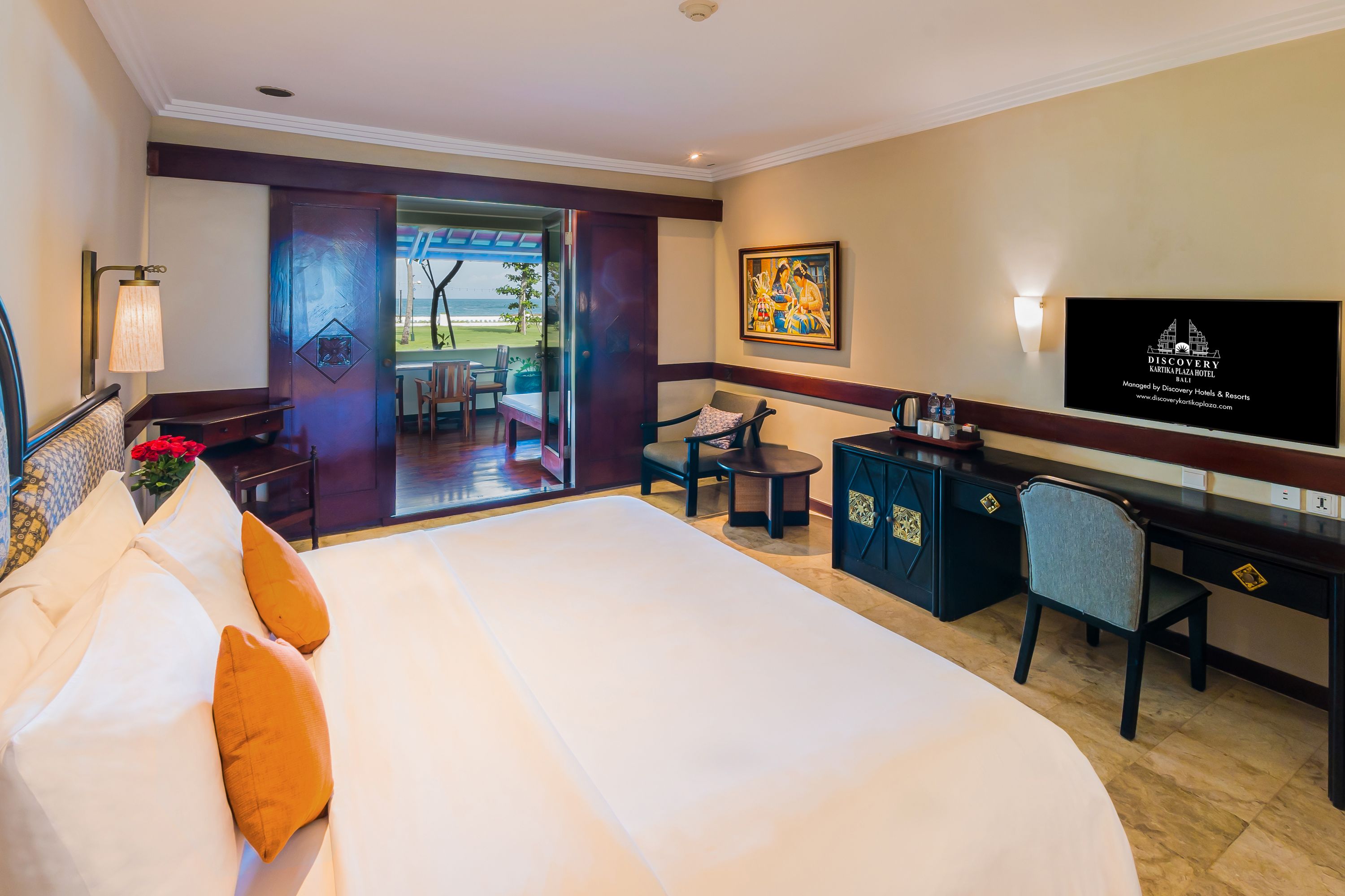 Grand Deluxe Oceanfront