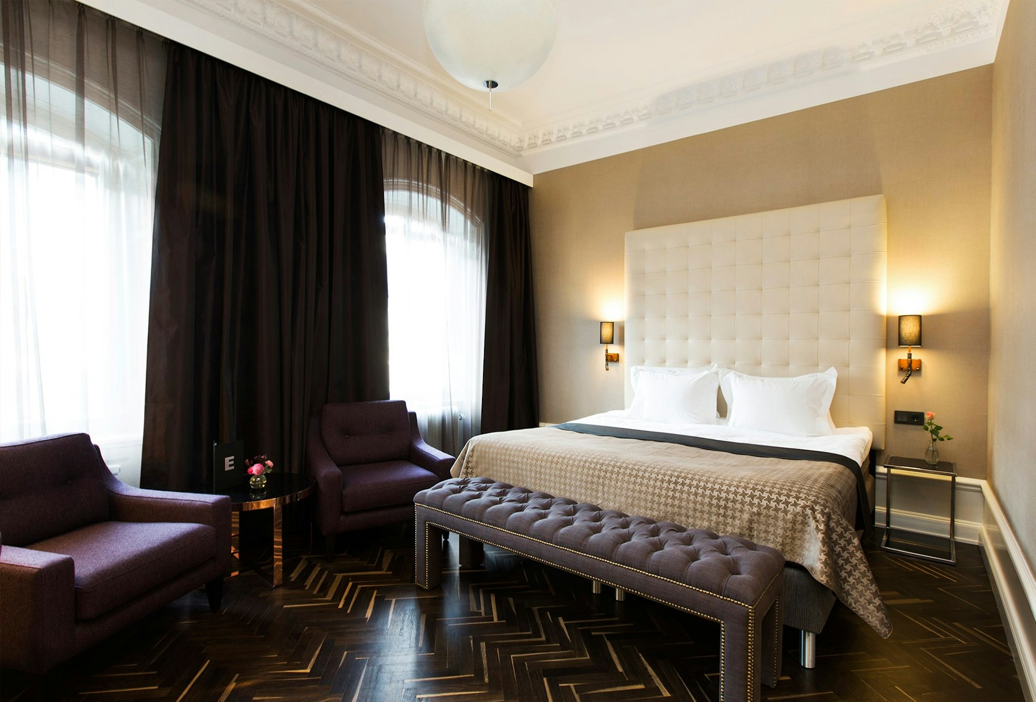 Deluxe, Double Bed