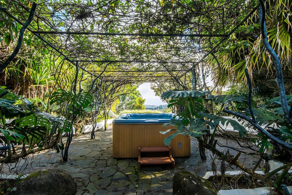 Finca Rosa Blanca Coffee Plantation And Inn 45/50