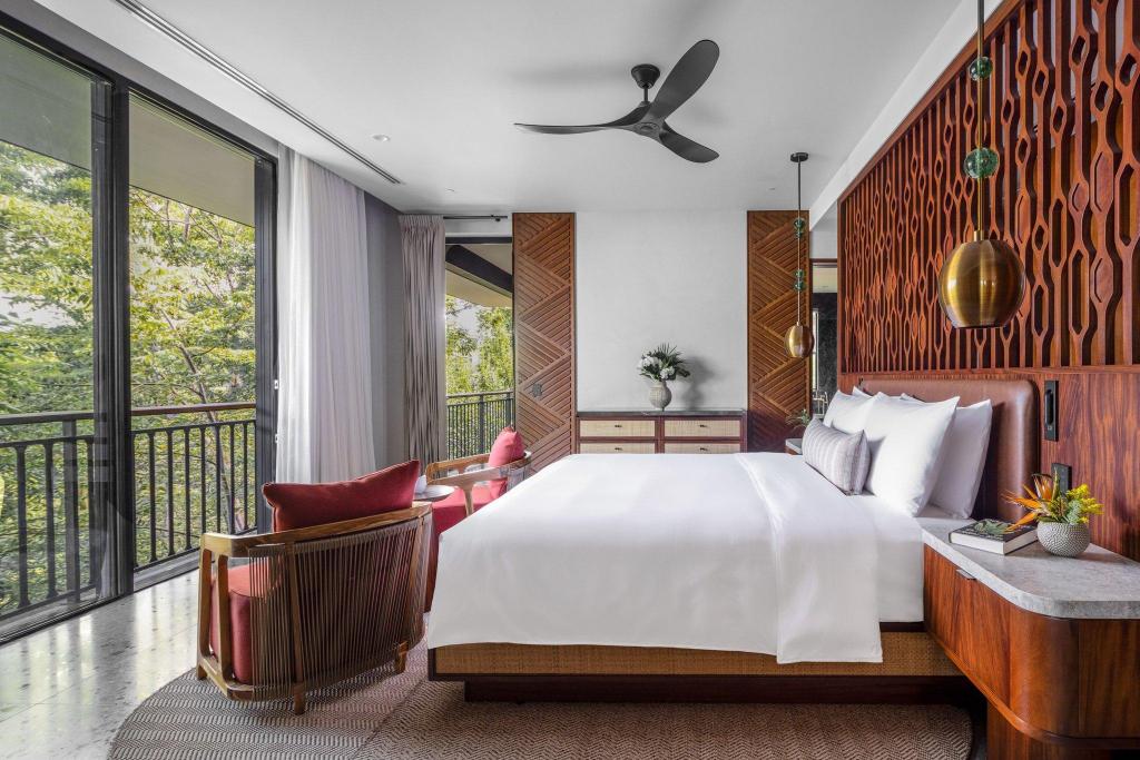 1 Bedroom, Canopy, Suite, King Bed, Forest View, Plunge Pool, Balcony