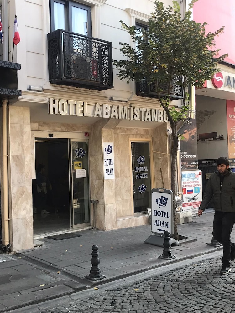 Abam Hotel 36/39
