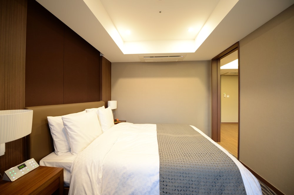 Busan Business Hotel 27/73
