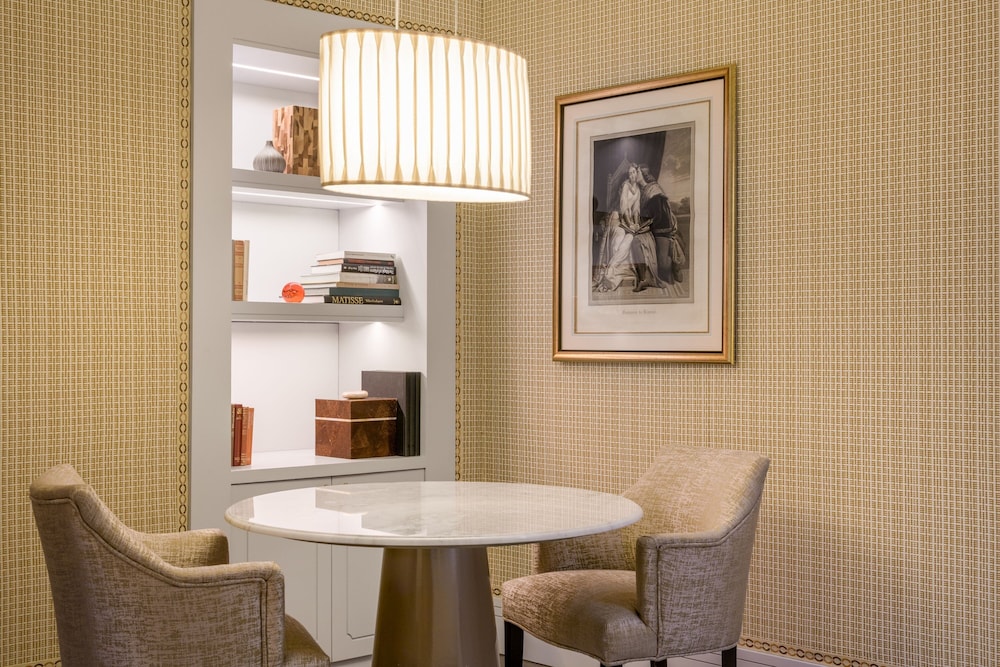 Santo Mauro, a Luxury Collection Hotel, Madrid 66/81
