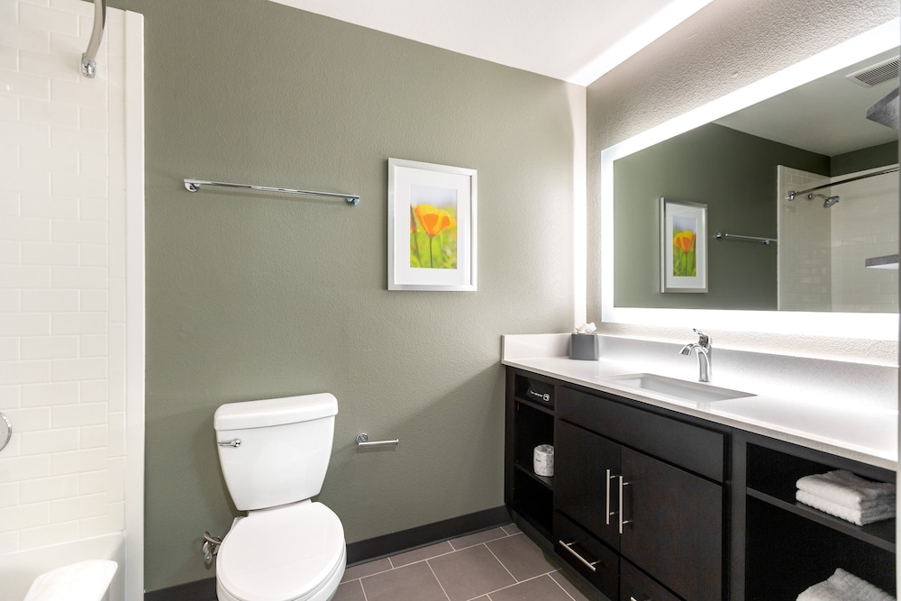 Extended Studio Hotel Ontario 34/36