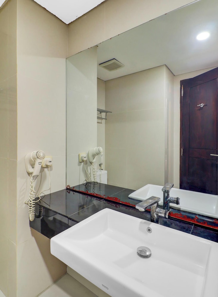 Ping Hotel Seminyak 47/49