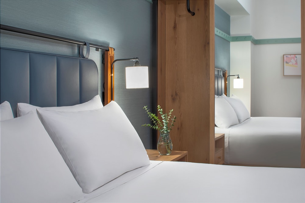 Hyatt Centric Center City Philadelphia 23/50