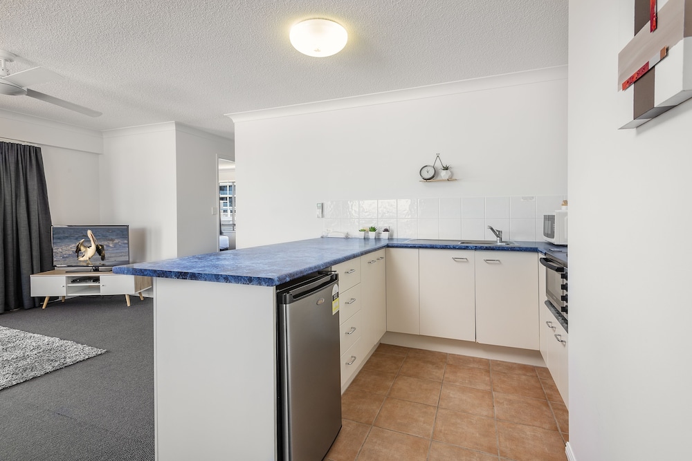 Belaire Place 8/50