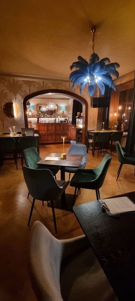 Slottshotellet 37/50