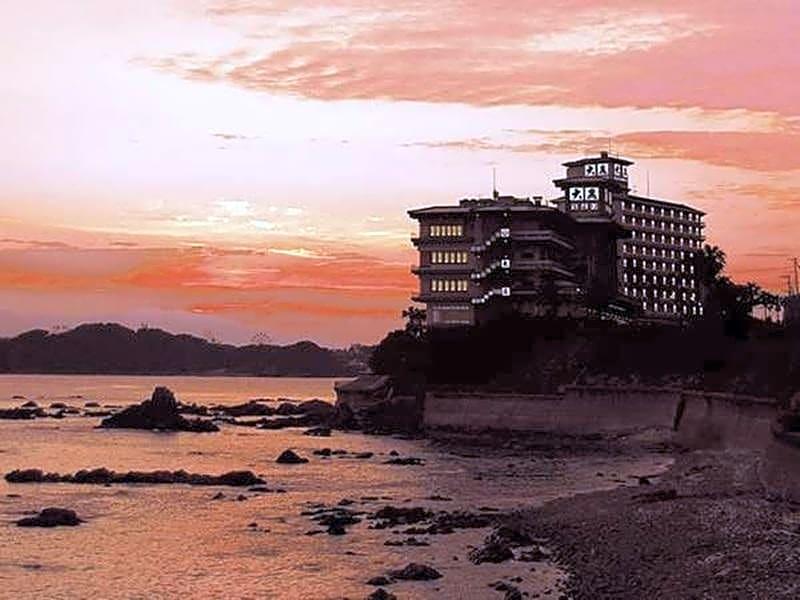 Daikoku Resort Hotel 38/46