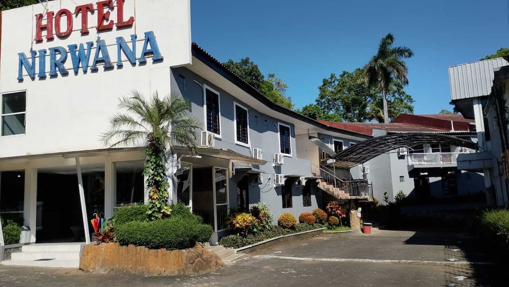 Hotel Nirwana Batu 18/23