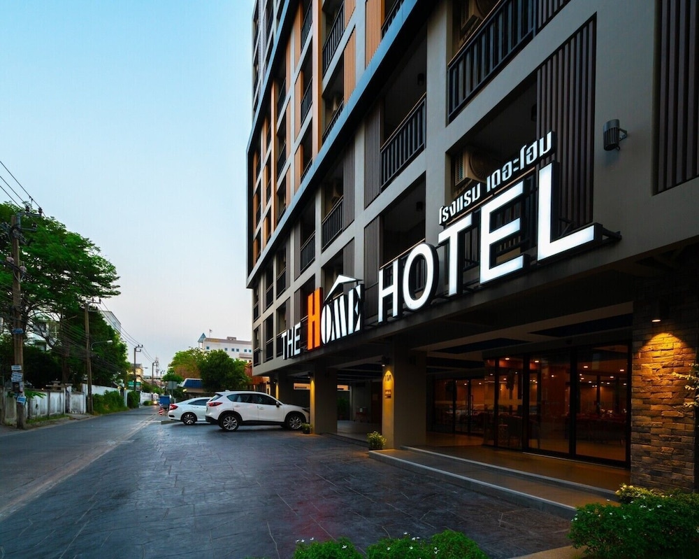 The Home Hotel 44/50