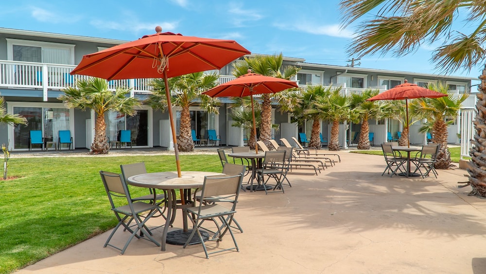 San Simeon Lodge 5/68