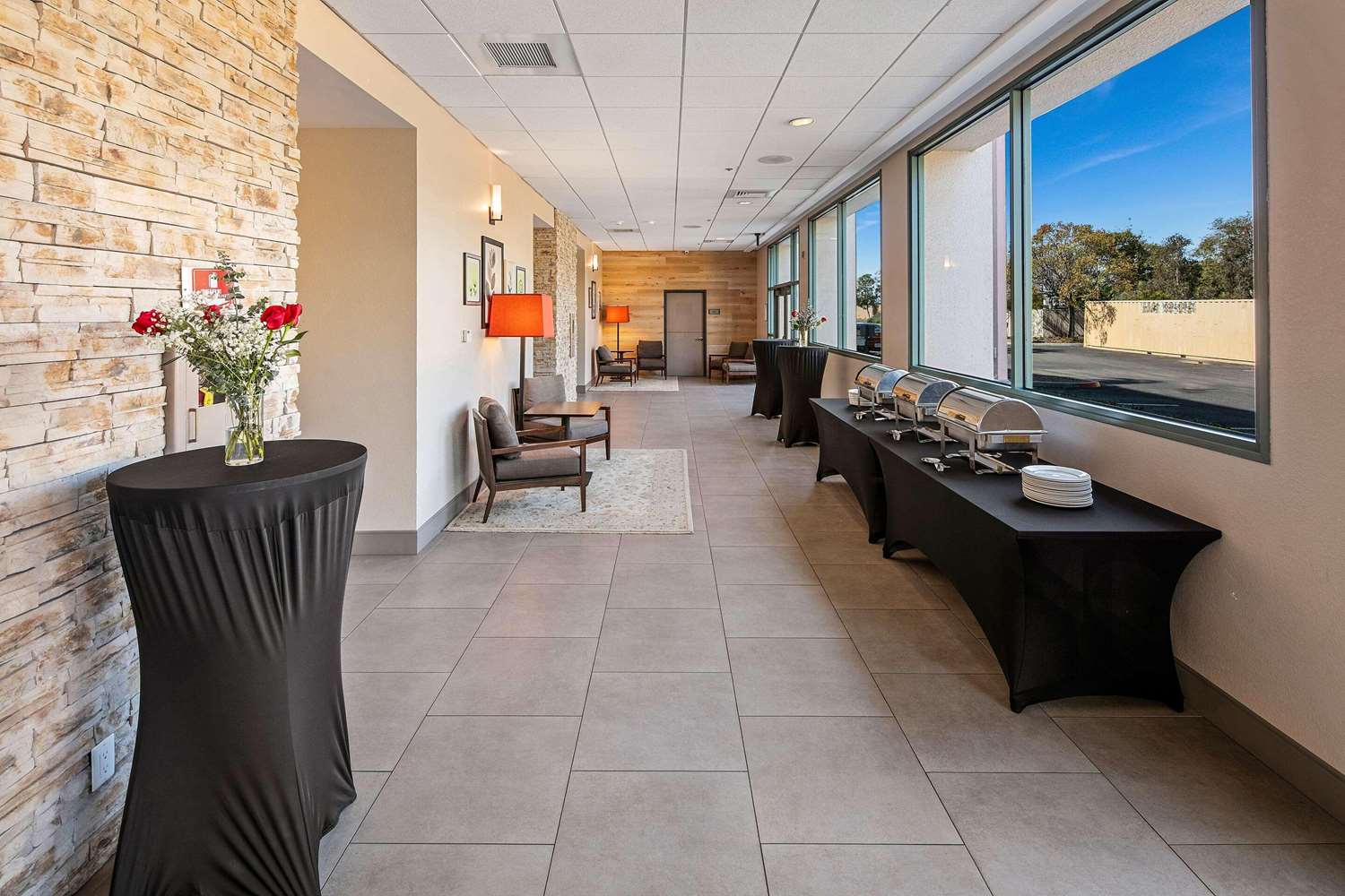 Country Inn and Suites by Radisson San Diego North CA 14/31