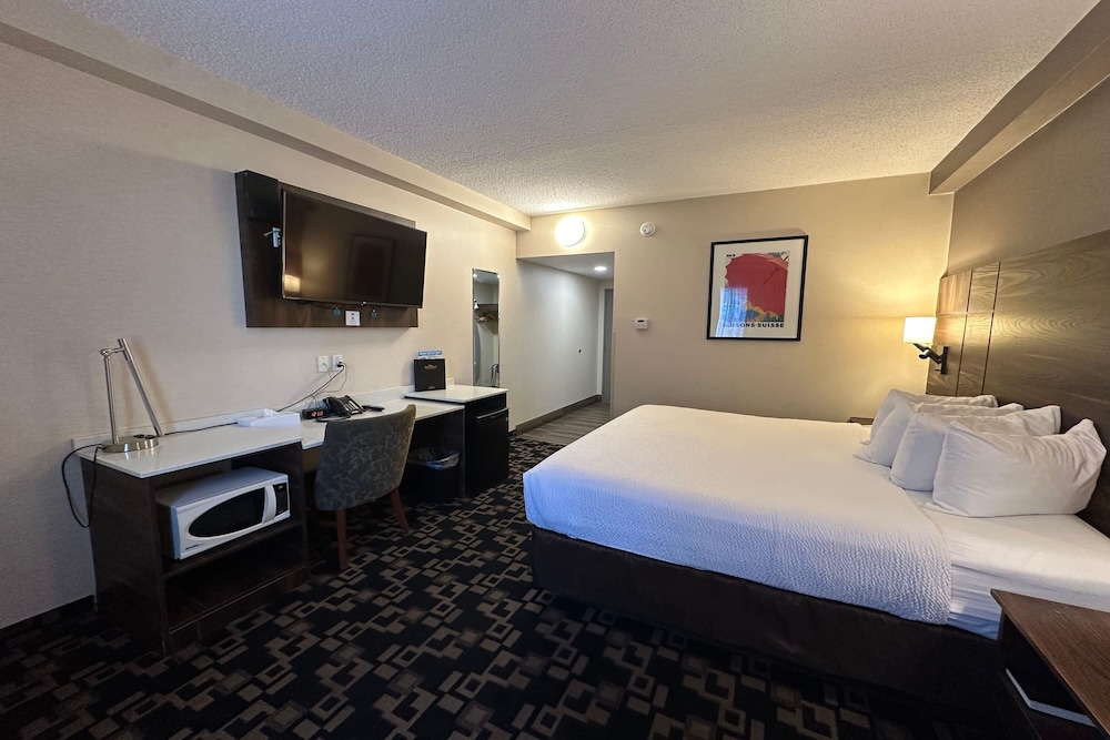 غرفة بسرير كينج، Baymont by Wyndham Medicine Hat 7/10