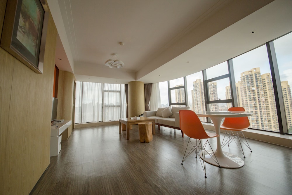 Dahengqin Superior Talent Residence 21/38
