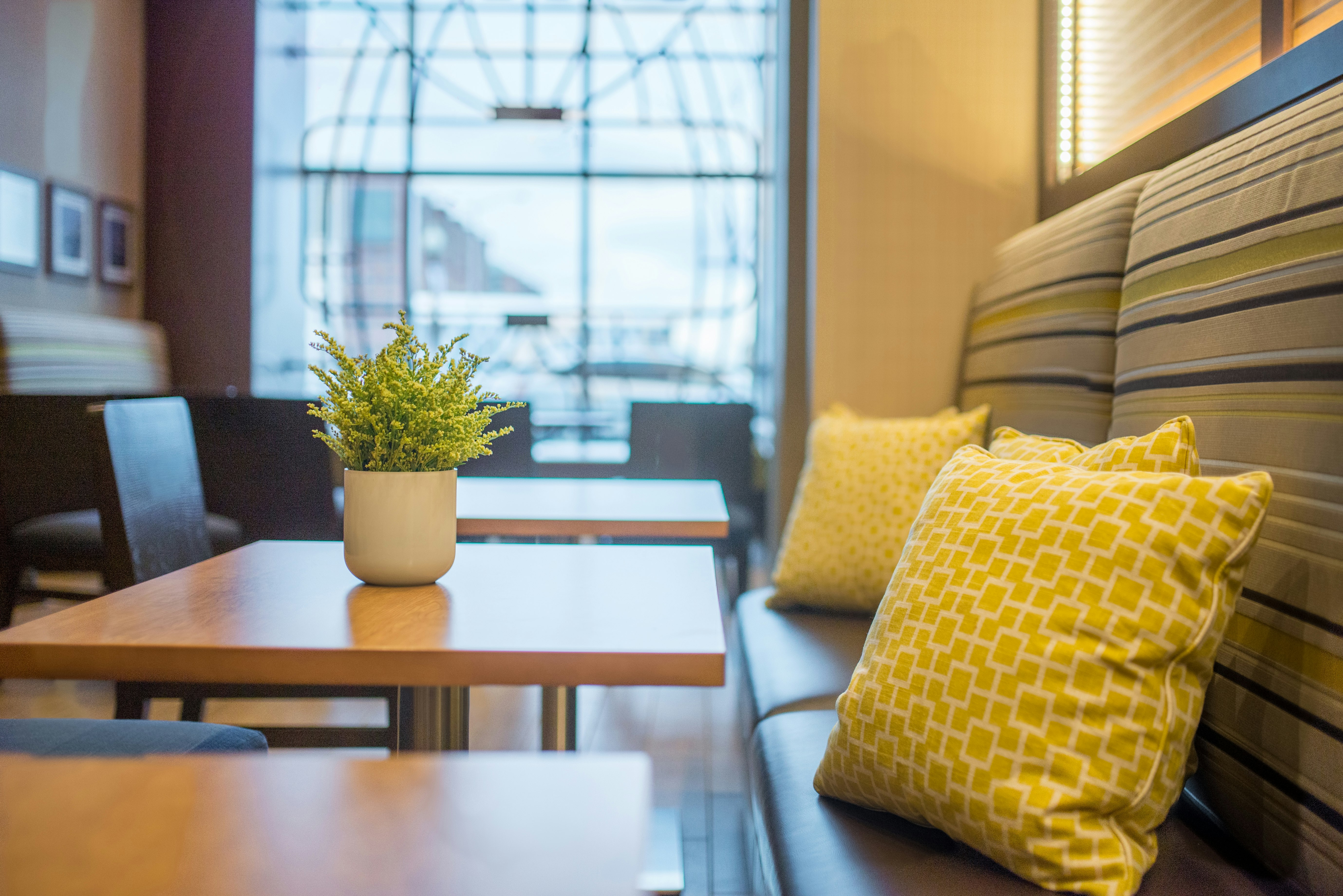Hampton Inn and Suites Washington DC Navy Yard 38/55