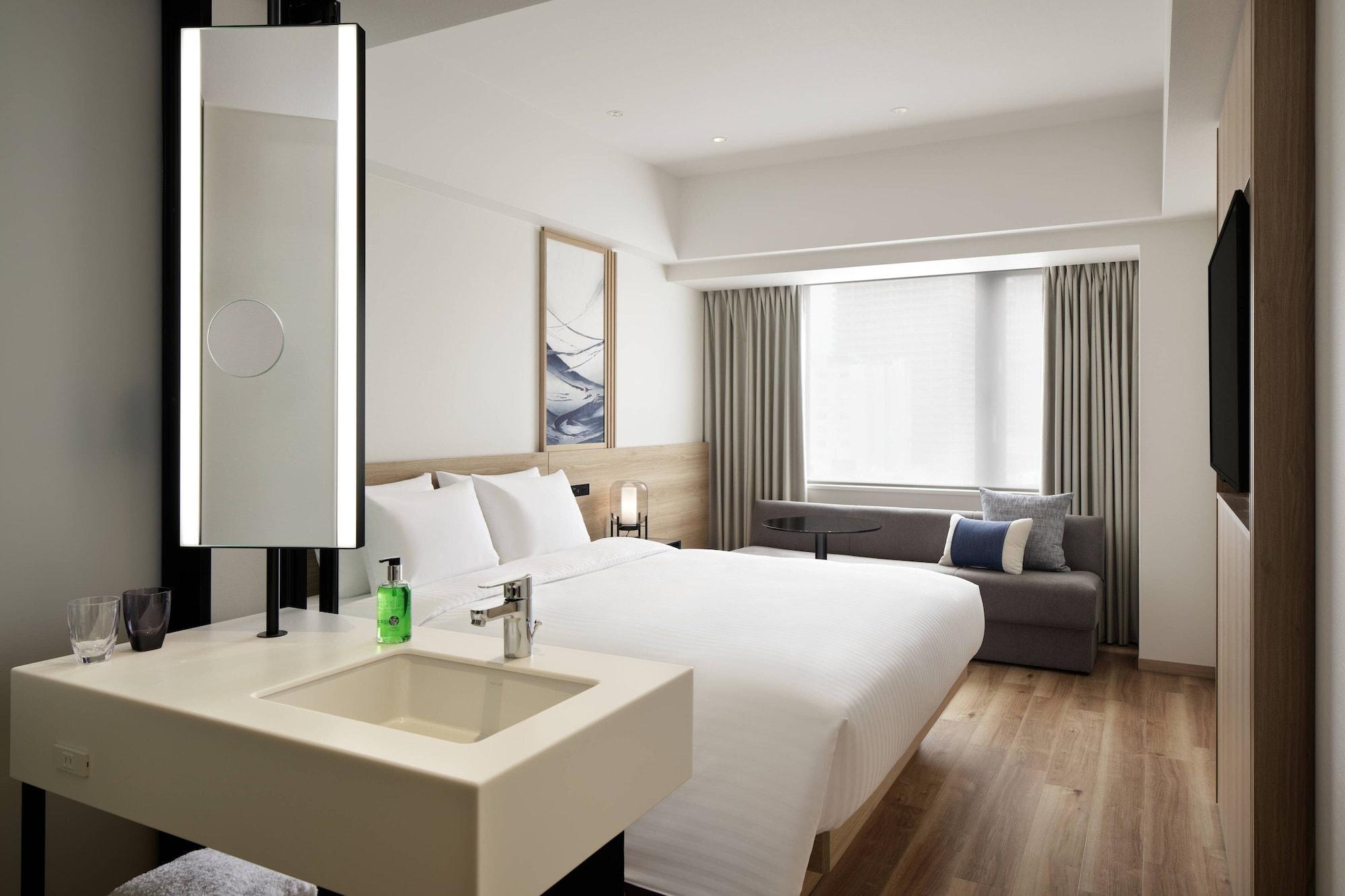 غرفة قياسية بسرير كينج، Fairfield by Marriott Osaka Namba 3/3