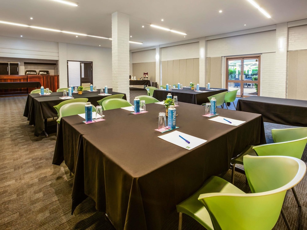 IBIS STYLES KARRATHA 56/65