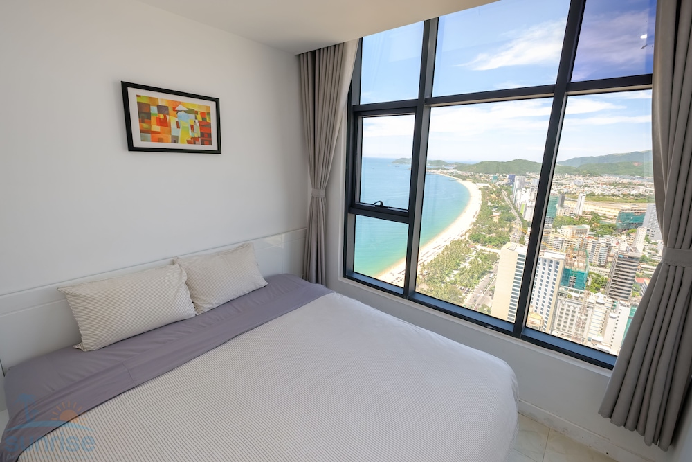 Sunrise Ocean View Apartment 35/77