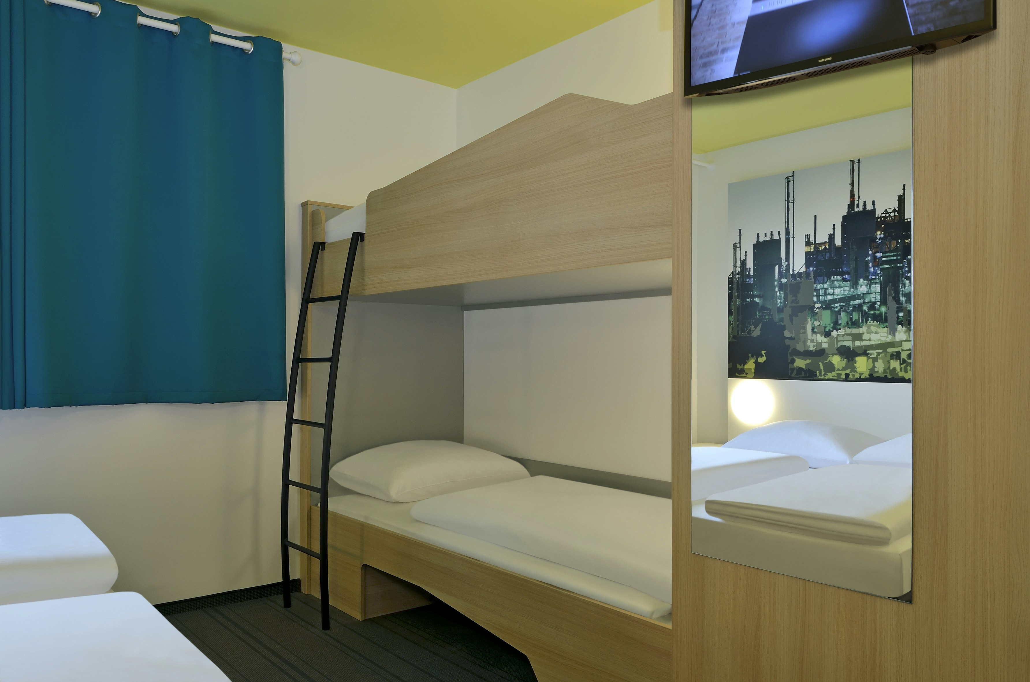 B&B Hotel Ludwigshafen 12/25