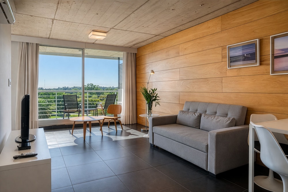 Costa Colonia Riverside Boutique Hotel 27/49