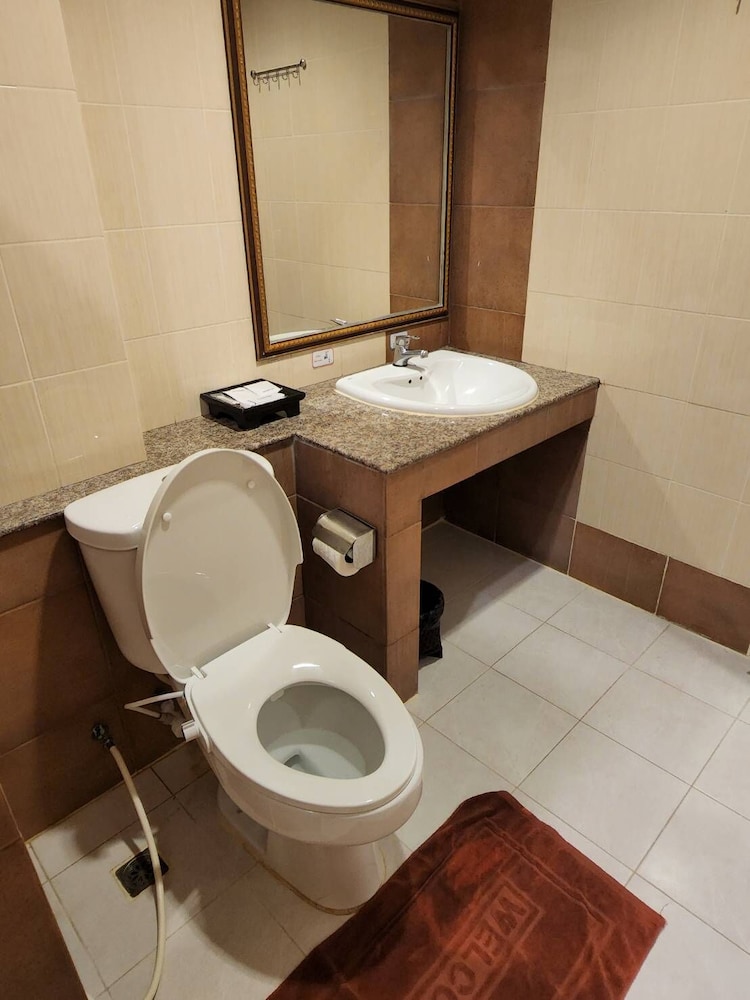 Rayong Lanna Hotel 47/56