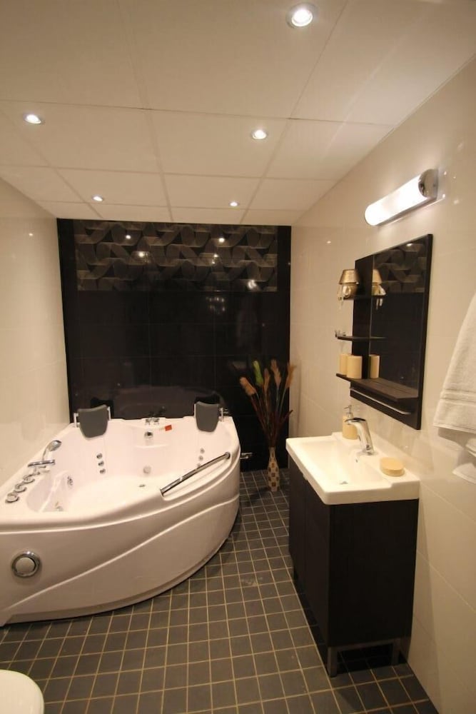 Stockholm Inn Hotel 30/32