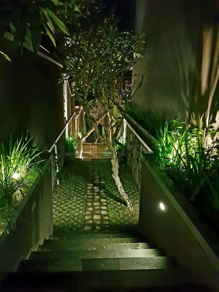 Annupuri Villas Bali 24/38