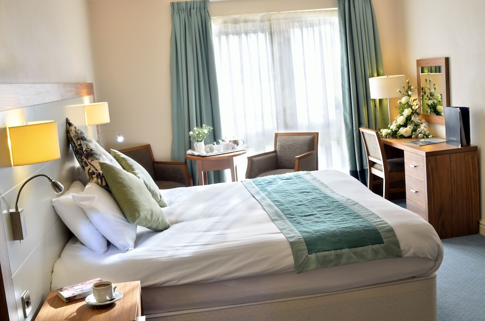 Newby Bridge Hotel 25/60