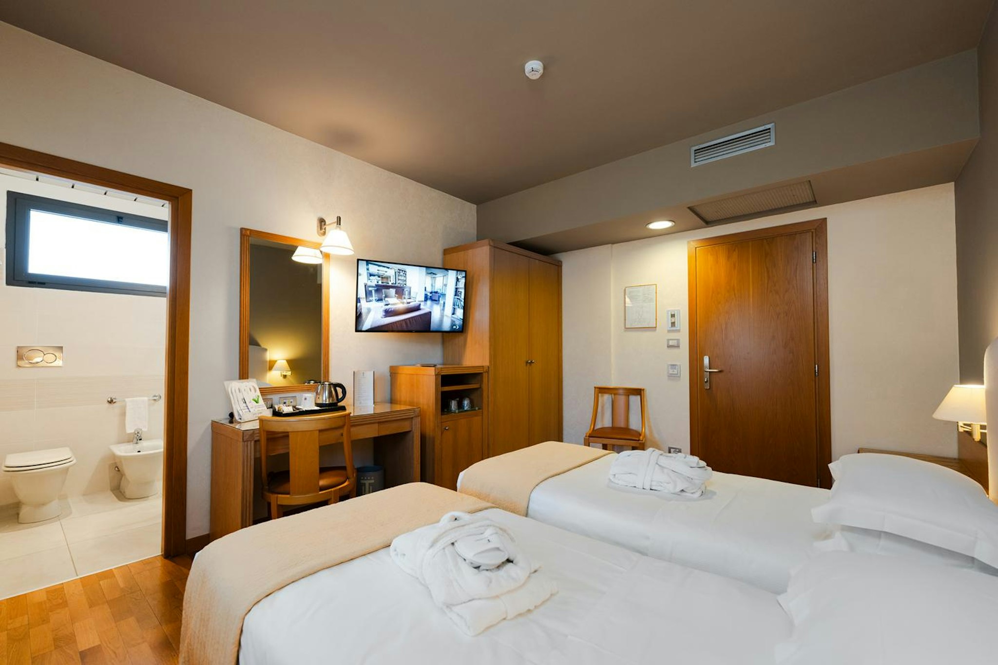 Hotel Touring Carpi 23/81