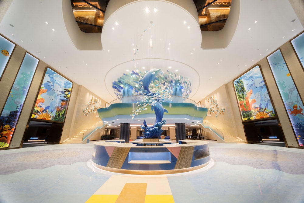 Dolphin Bay Hotel 3/38