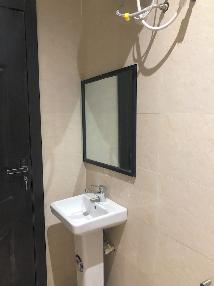 Foramot Suite 23/24