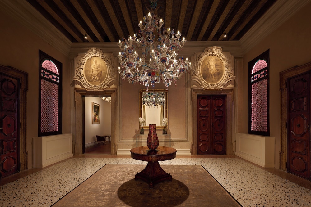 PALAZZO GIOVANELLI - GRAN CANAL 11/75