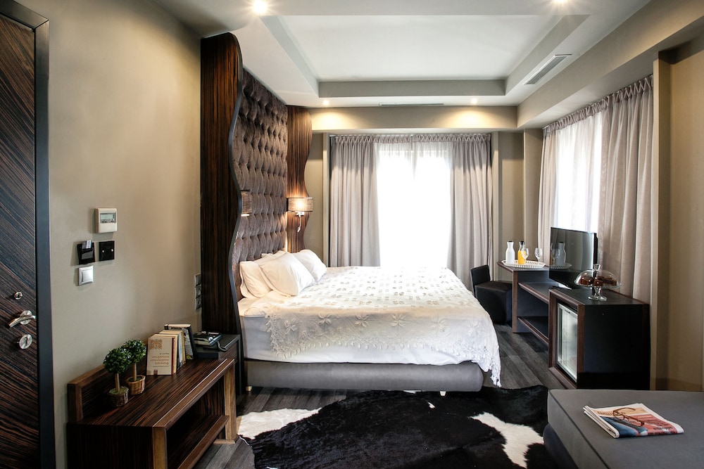 Diamond Suites 24/64