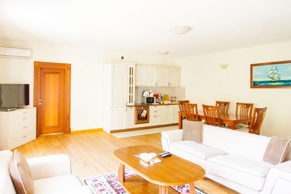 Pietra Mare Apartments 33/50