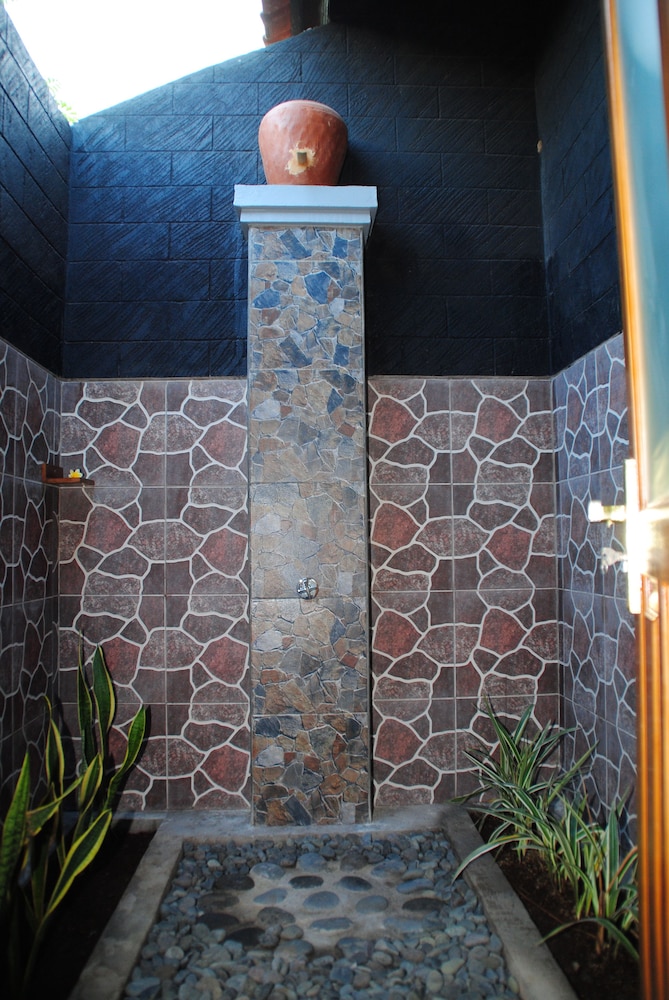 Tiara Homestay Pemuteran 4/30