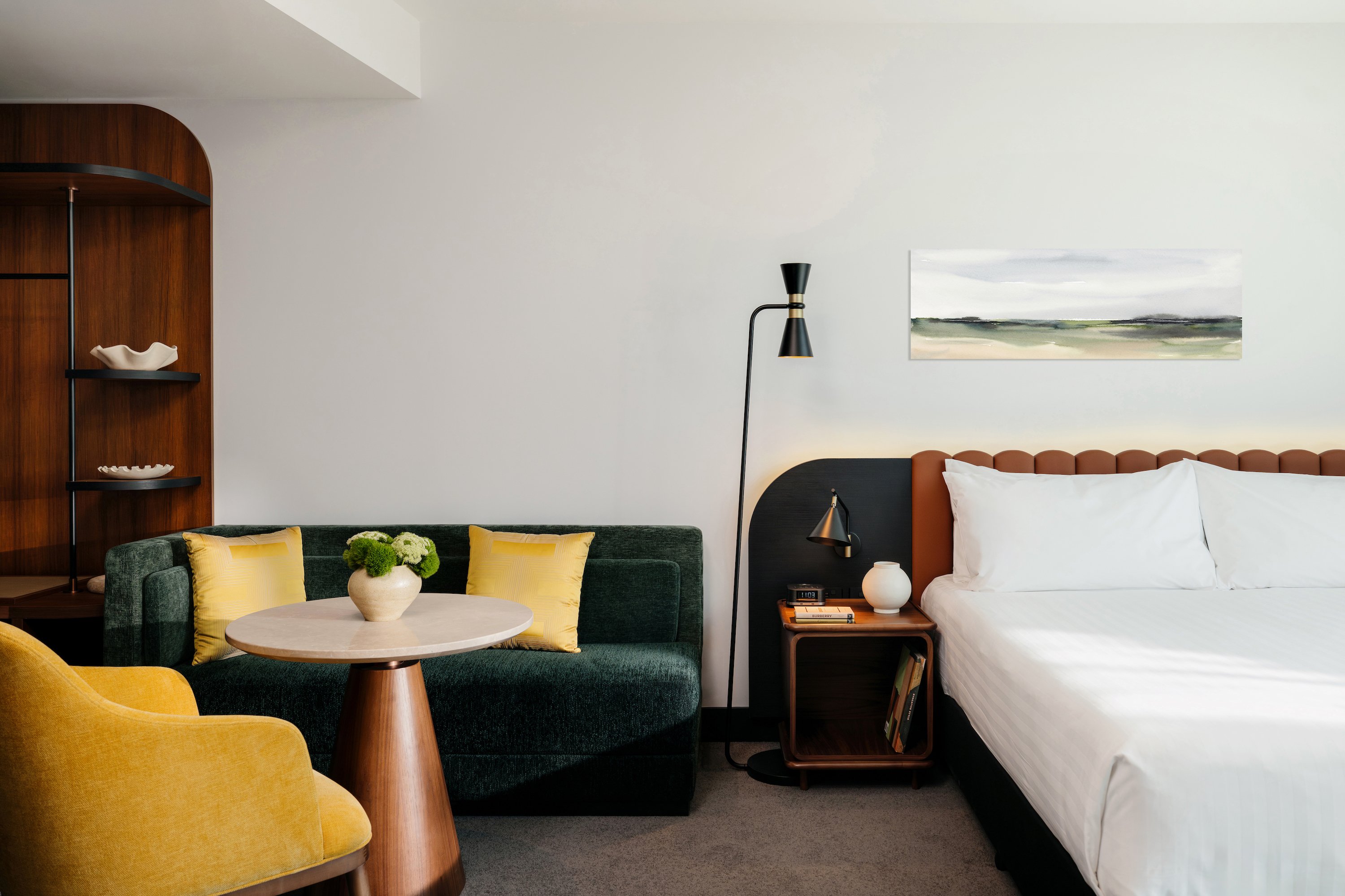 Premium, King Bed, Crowne Plaza Adelaide Mawson Lakes 4/8