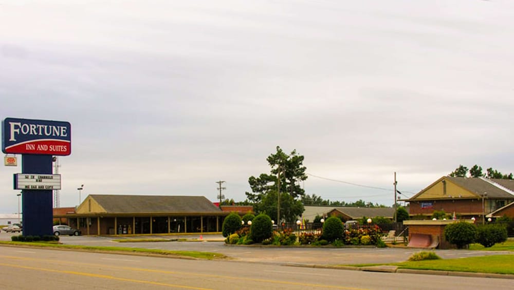 Fortune Inn And Suites Newport 2/50