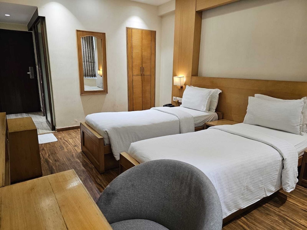 STANDARD, DOUBLE BED