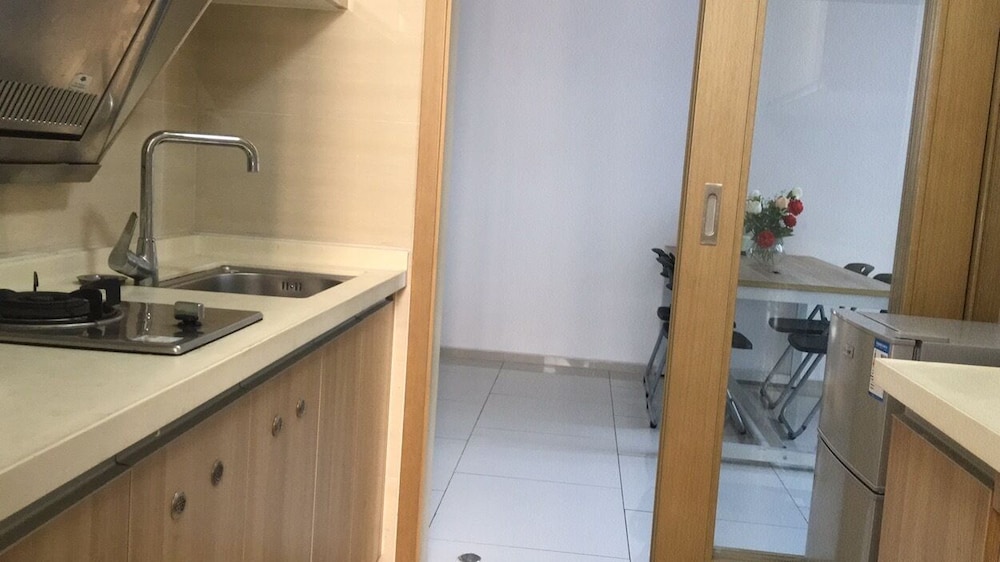 Ihouse Executive Apartment 45/50
