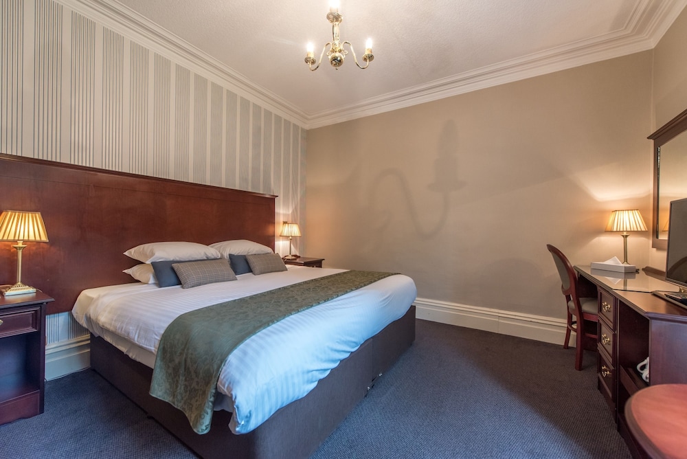 Cumbria Grand Hotel 22/82